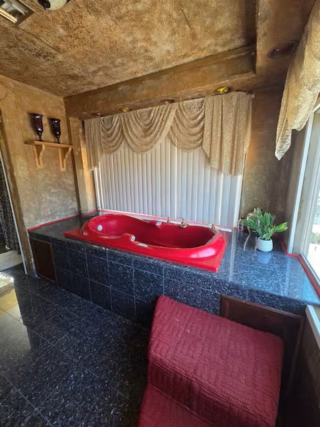 Building Photo - 3 Story Beauty on the Colorado River w/Private Dock