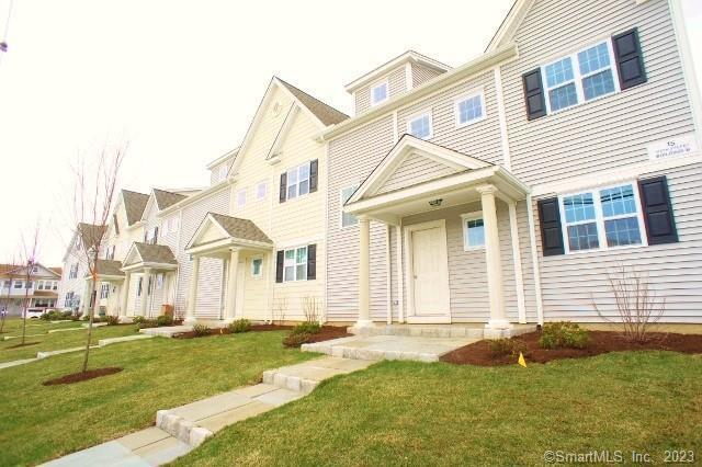 Building Photo - 15 Arch St