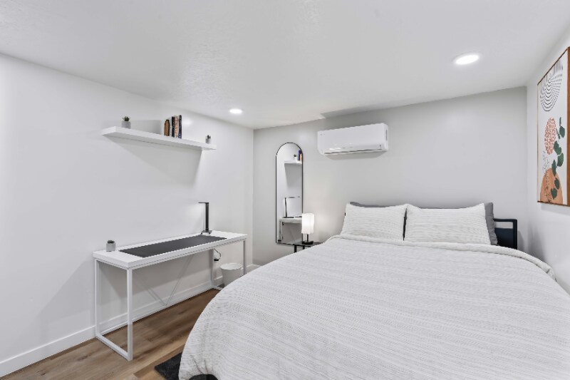 Building Photo - 610 W 5735 S