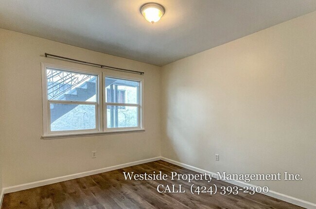 Building Photo - 334 Witmer St