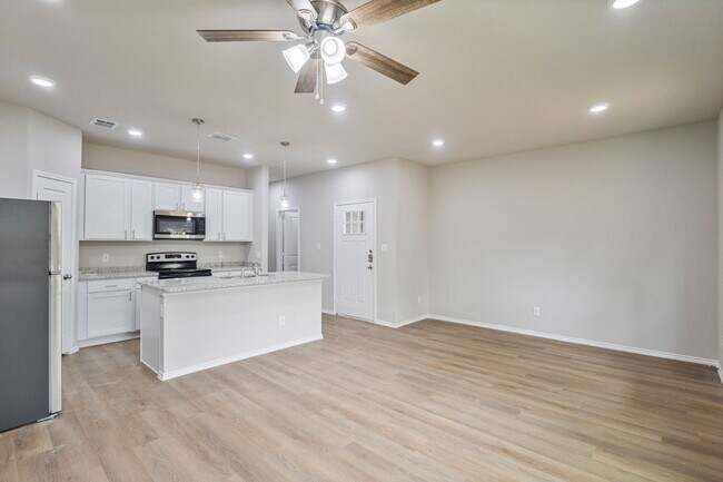 Building Photo - New Homes at The Row @ Dietz Elkhorn! Call...
