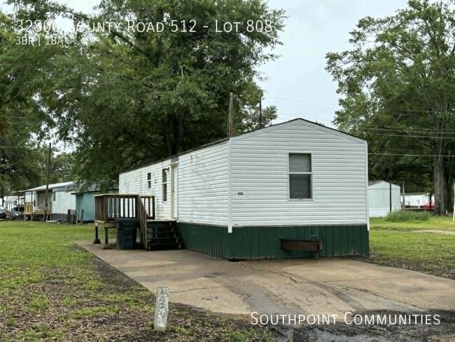 Building Photo - 32800 Co Rd 512