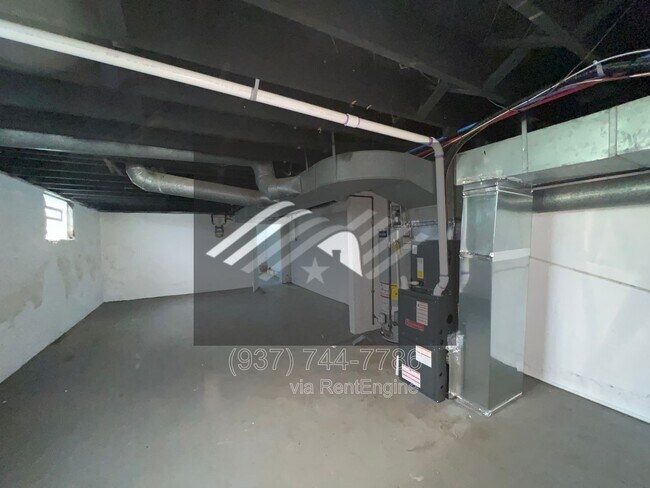 Building Photo - 26 W Beechwood Ave