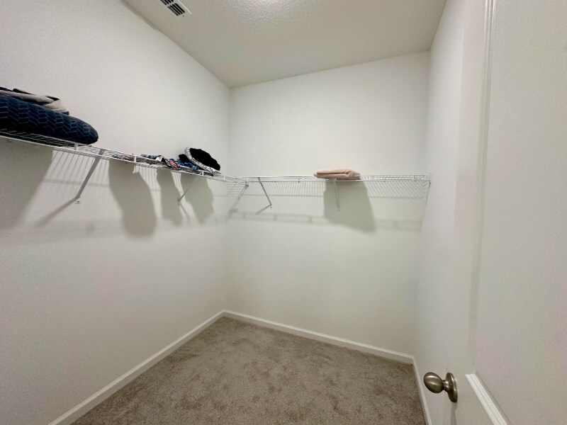 Building Photo - 3501 Yarian Dr