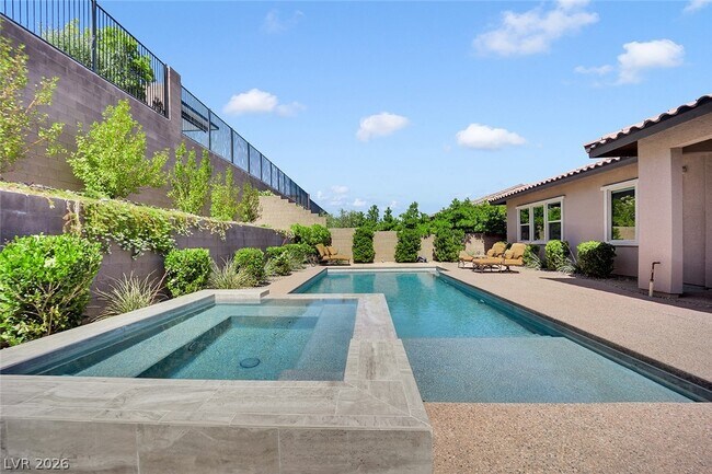 Building Photo - 265 Agnew St