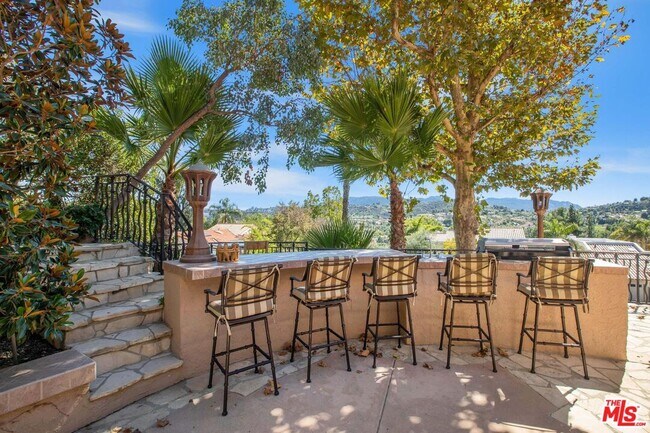 Building Photo - 24409 Voltara Ct