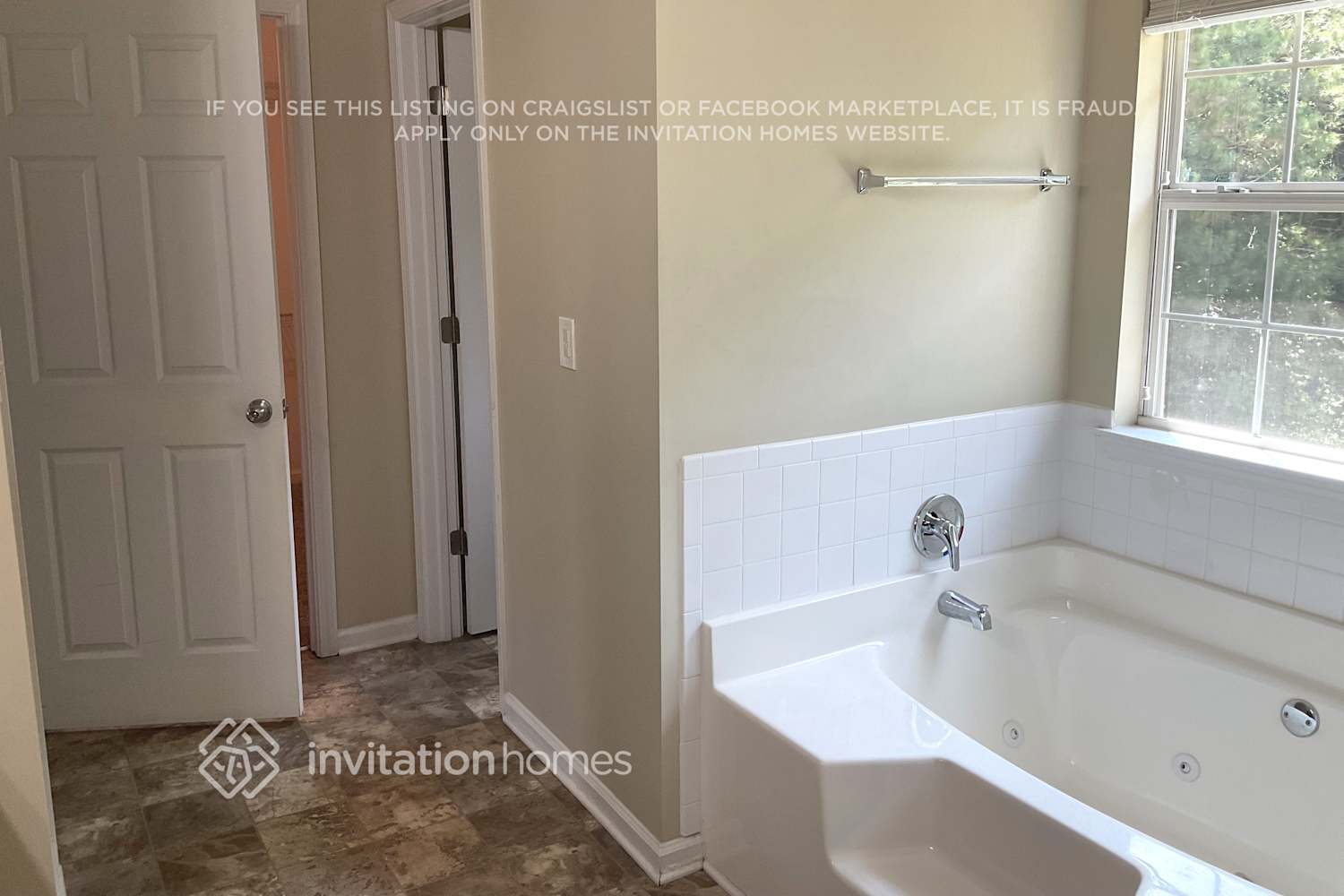 Building Photo - 4171 Defoors Farm Dr