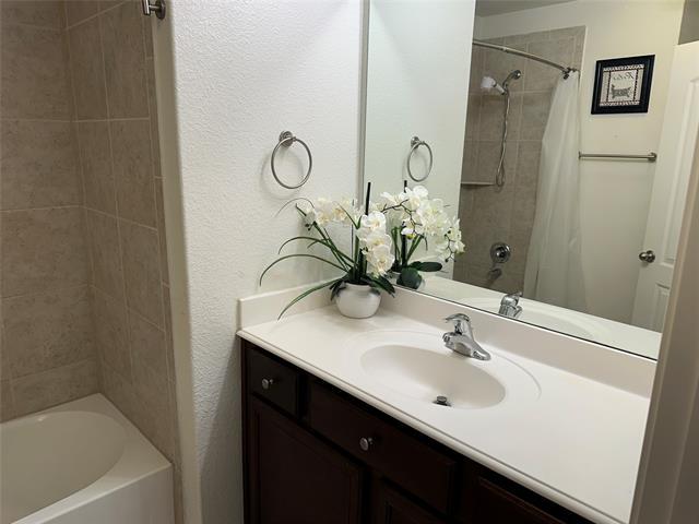 Building Photo - 1603 White Mountain Wy