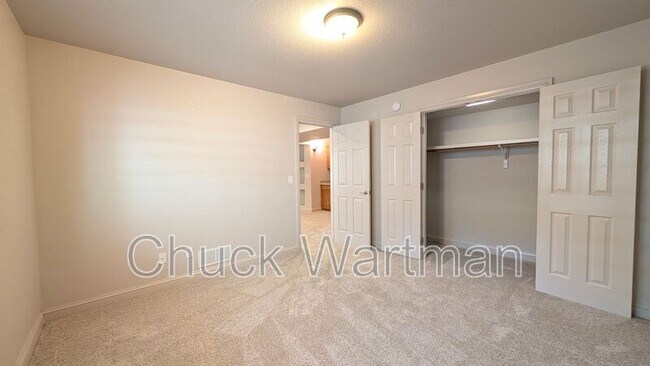 Building Photo - 2795 Stonewall Heights