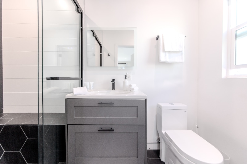 Building Photo - 507 N Formosa Ave