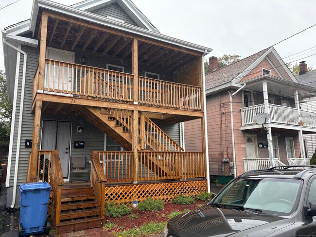 Building Photo - 74 Park St