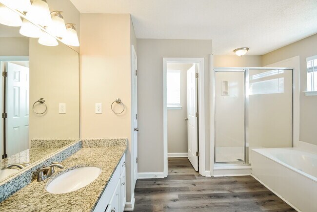 Building Photo - 9043 William Paul Dr