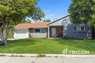 Building Photo - 6111 S 520 E