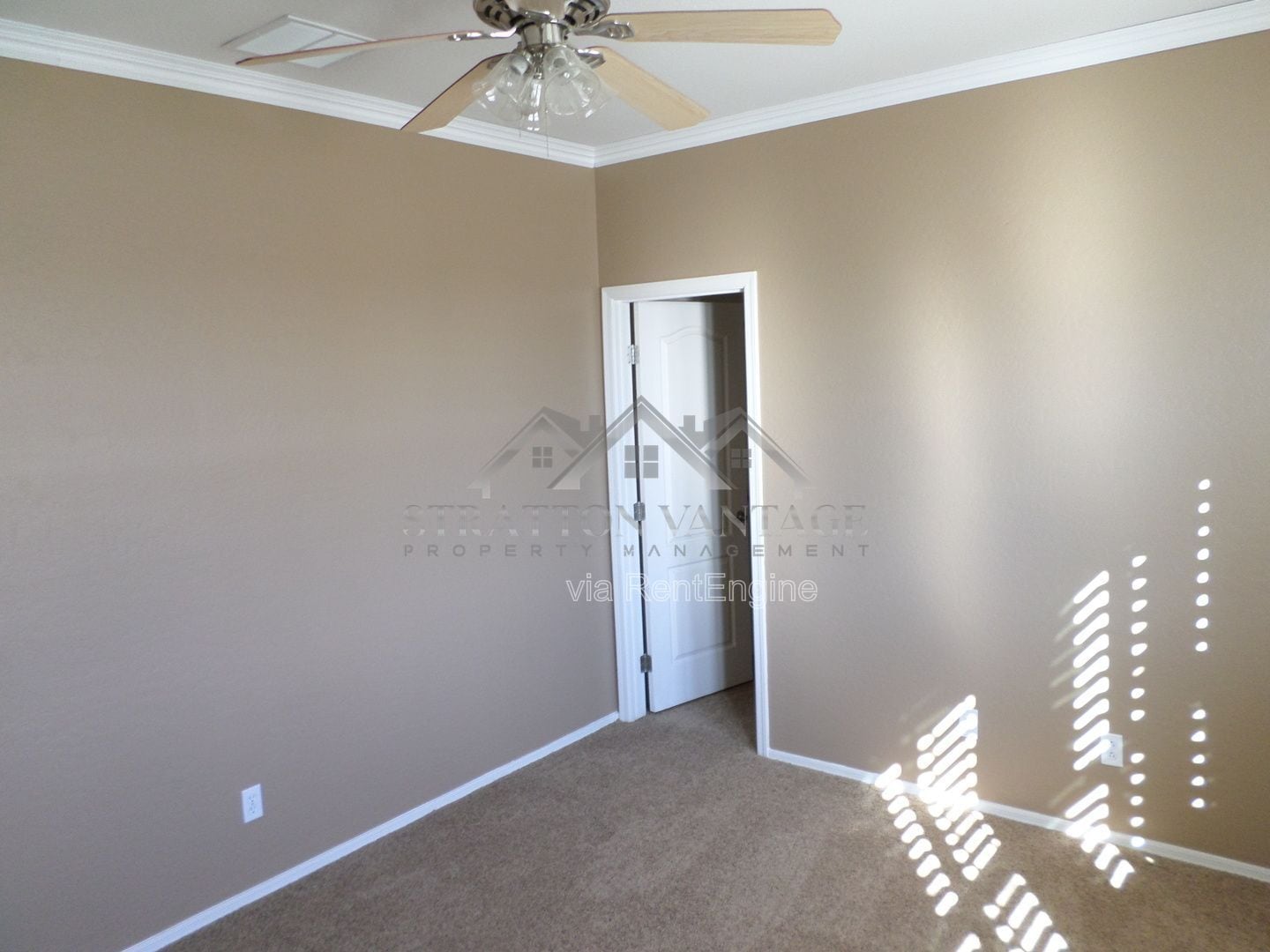 Building Photo - 4078 E Peach Tree Dr