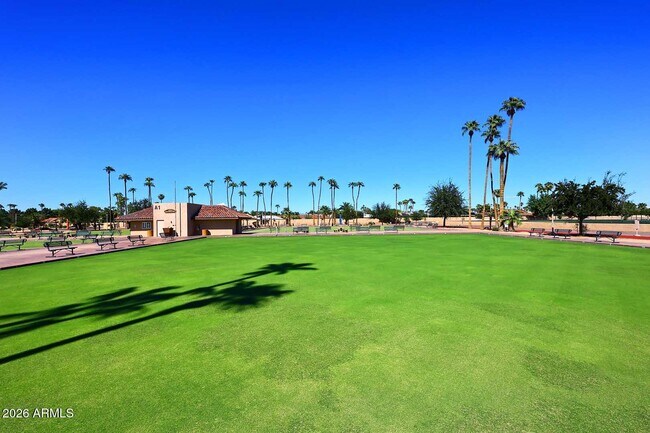 Building Photo - 17218 N Desert Glen Dr