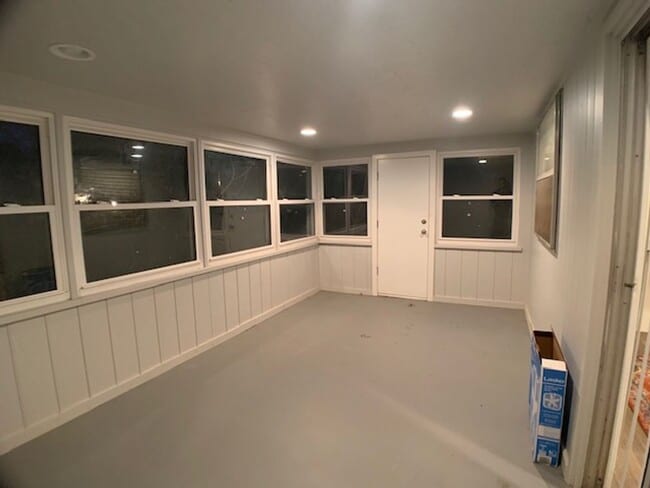 Building Photo - 3 Bed Home OKC - Move in Deposit-Free! (If Qualified)