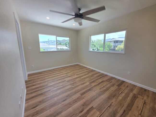 Building Photo - 1030 Kahili Pl
