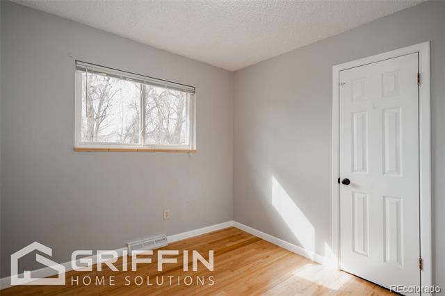 Building Photo - 850 S Harlan St