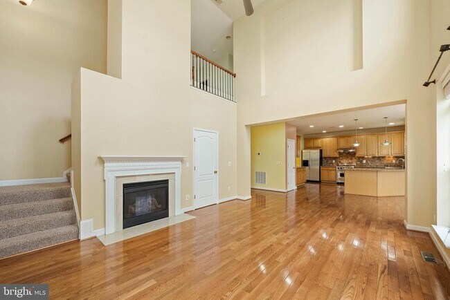 Building Photo - 7517 Lindberg Dr