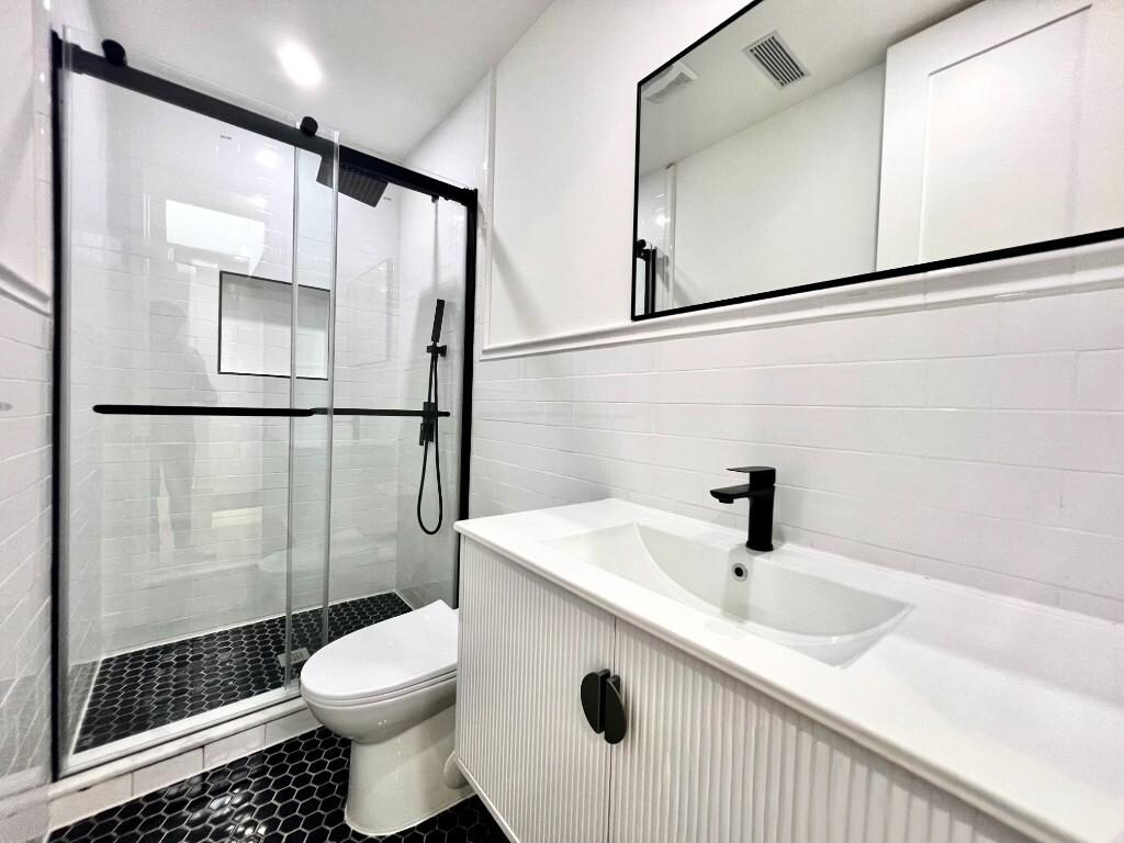 Building Photo - 22 Revere Pl