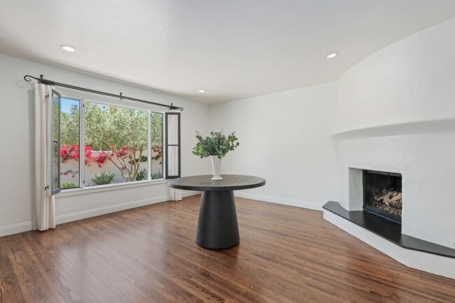 Building Photo - Samarkand Spanish Sanctuary with Private Courtyard & Mountain Views