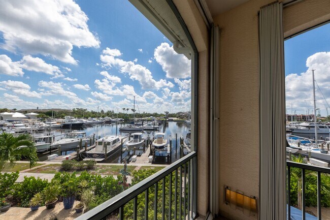 Building Photo - Luxury Turnkey Seasonal Rental – Prosperity Point at Burnt Store Marina