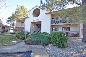 Building Photo - Loft One Bedroom plus additional main floo...
