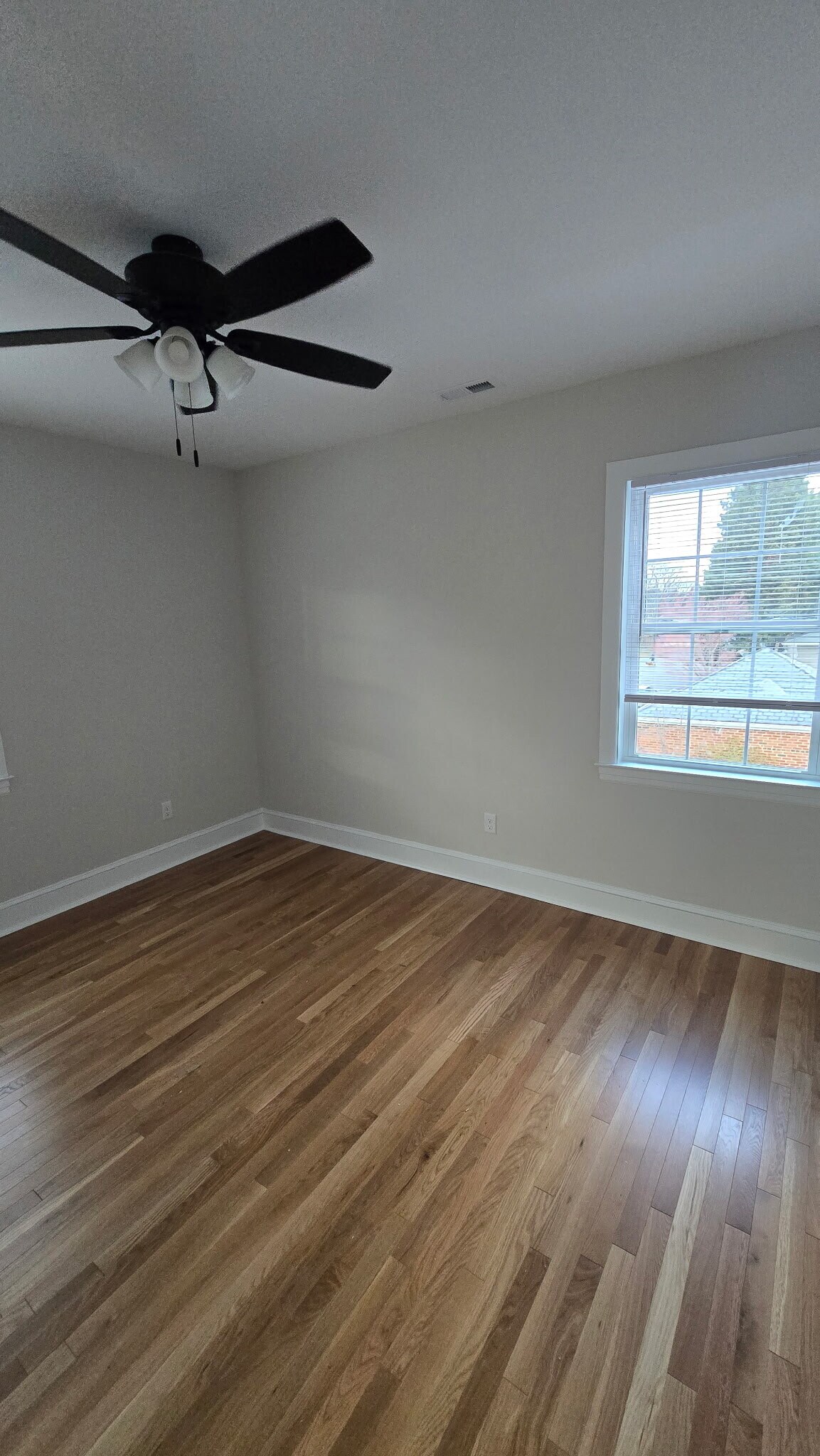 Building Photo - 4418 Cutshaw Ave