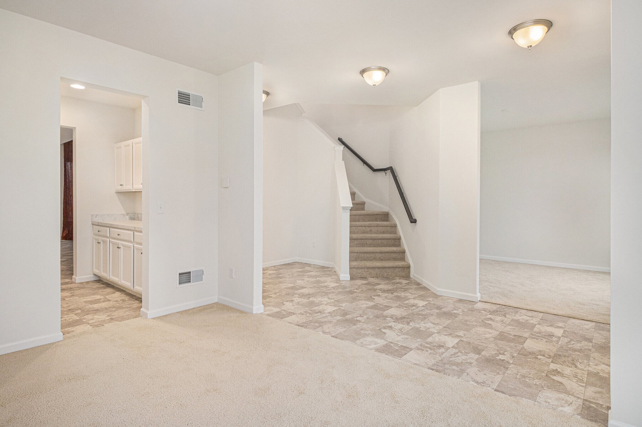 Building Photo - 35 Furlong Rd