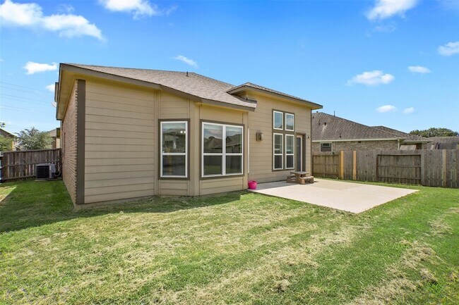 Building Photo - 1976 Honey Meadow Ln