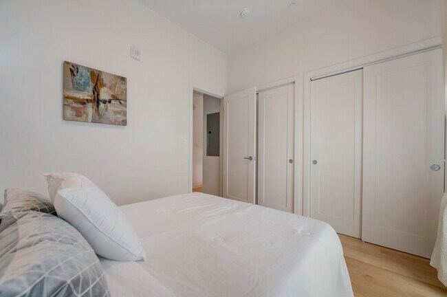 Building Photo - 30 Florida Ave NW