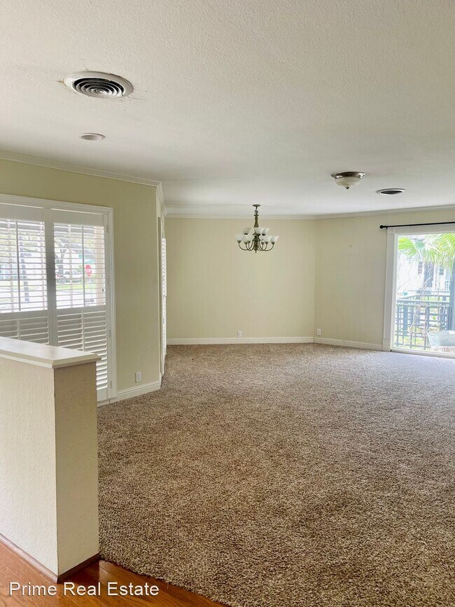 Building Photo - 3 br, 3 bath House - 338 Chenoweth