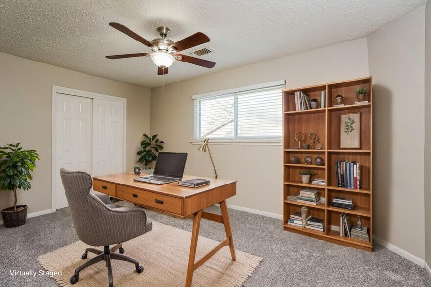 Building Photo - 11918 Cottonwood Ln