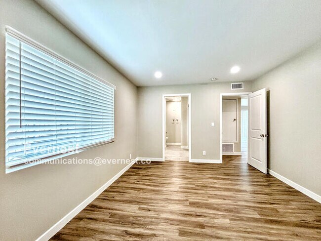 Building Photo - 33751 Alcazar Dr