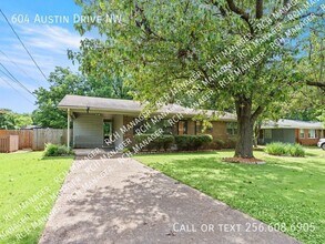Building Photo - 604 Austin Dr NW