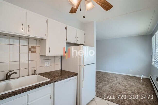 Building Photo - 3560 S Lincoln-8