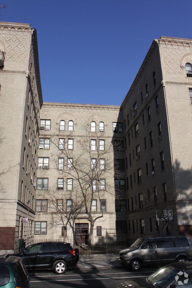 Building Photo - 923 Walton Ave