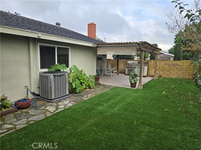 Building Photo - 4640 Hazelnut Ave