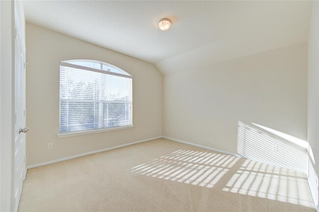 Building Photo - 18306 Wendy Glinn Way