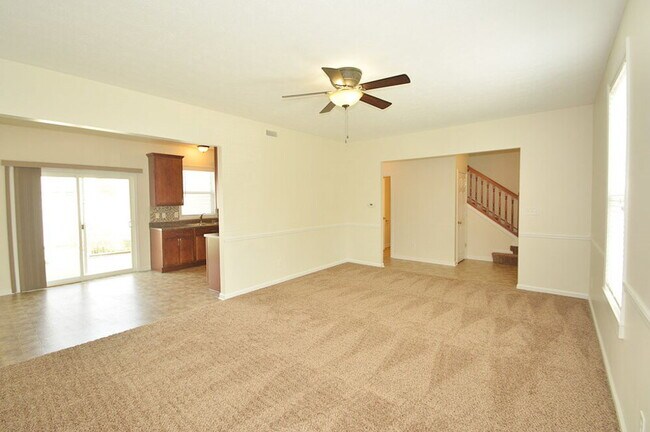 Building Photo - 13172 S Elster Way