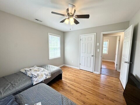 Building Photo - 105 Fort Dr