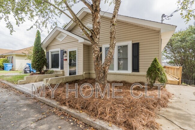 Primary Photo - 299 Thirteenth St