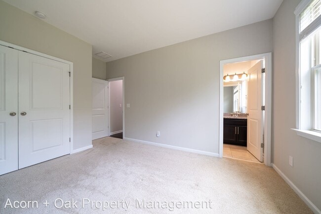 Building Photo - 6 br, 4.5 bath House - 358 Botan Way
