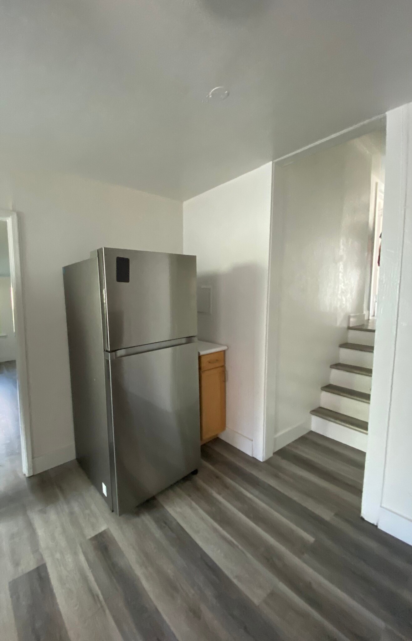 Building Photo - 2531 Ridge Rd