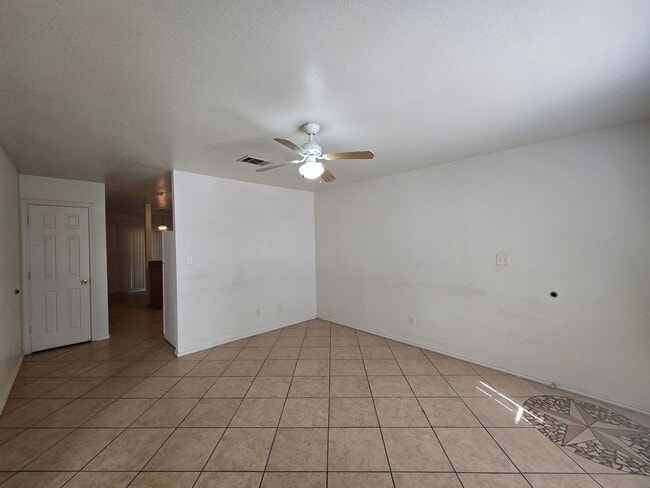 Building Photo - SECTION 8/HUD ACCEPTED & FIRST FULL MONTH $99 - AVAILABLE NOW!
