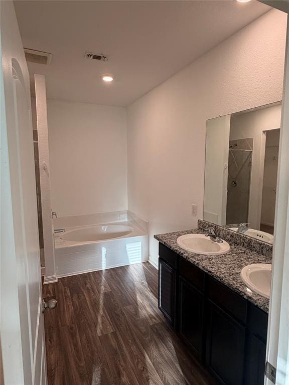 Building Photo - 18401 Quiet Range Dr