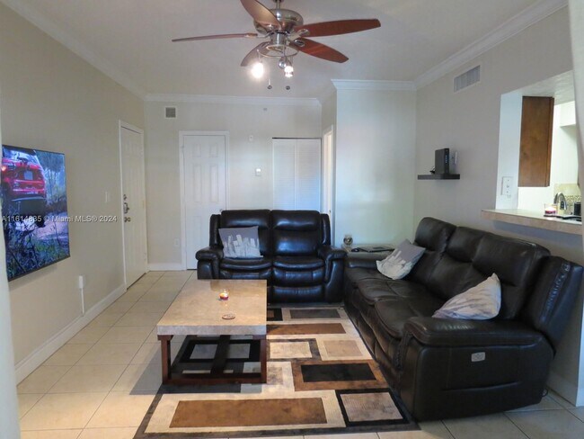 Building Photo - 140 SW 117th Ave