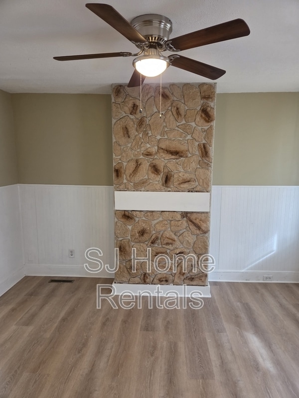 Building Photo - 649 Bordentown Rd