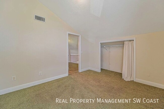 Building Photo - 7493 Pebble Beach Rd