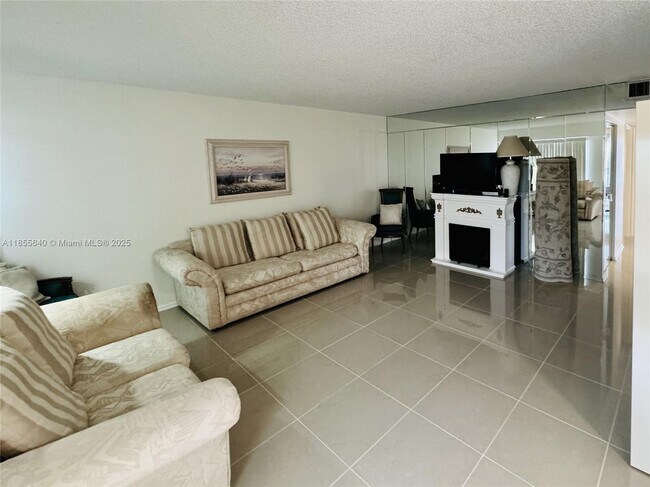Building Photo - 1401 SW 134th Way